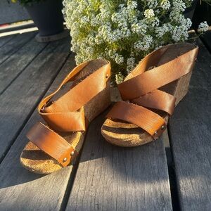 Lucky Brand Leather Wedge